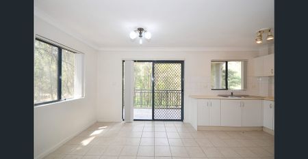 2 Bedroom Spacious Unit!! - Photo 5