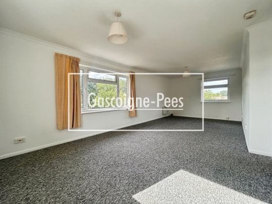 Stephens Road, Tadley, RG26 - Photo 1