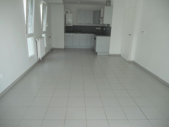 Location Appartement 2 pièces 49m² REIMS 51100 - Photo 1