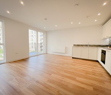 1 bed flat to rent in Carraway Street, Reading, Berkshire, RG1 3GQ - Photo 1