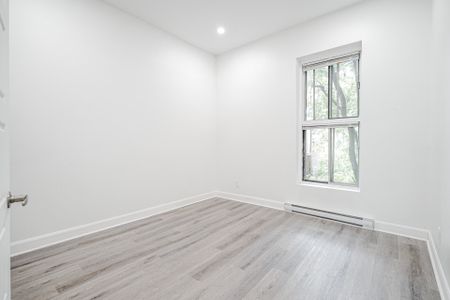 Rue St-Antoine O., H4C 1A5, Montréal - Photo 5