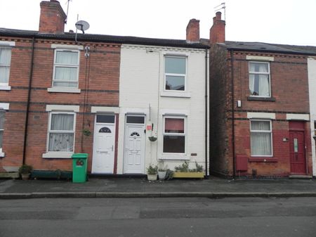 2 bed Mid Terraced House for Rent - Photo 5