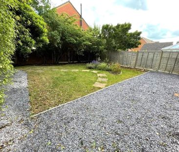 4 bedroom detached house to rent - Photo 6