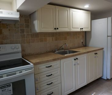 For Lease - 215 Poyntz Avenue Unit# Basement, Toronto, Ontario - Photo 6