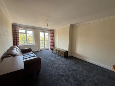2 bedroom flat to rent - Photo 4