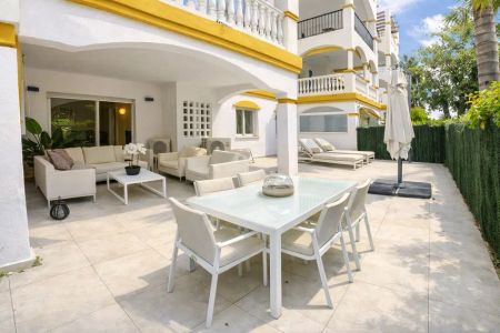 Alquiler de piso en Dama de Noche - Photo 2