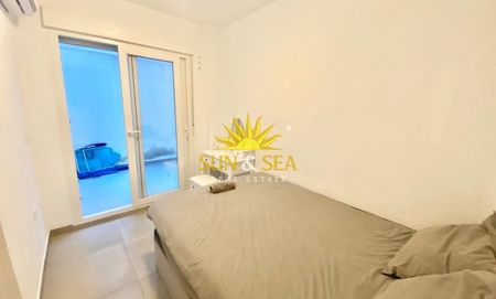 3 BEDROOM APARTMENT - TORREVIEJA - Foto 4