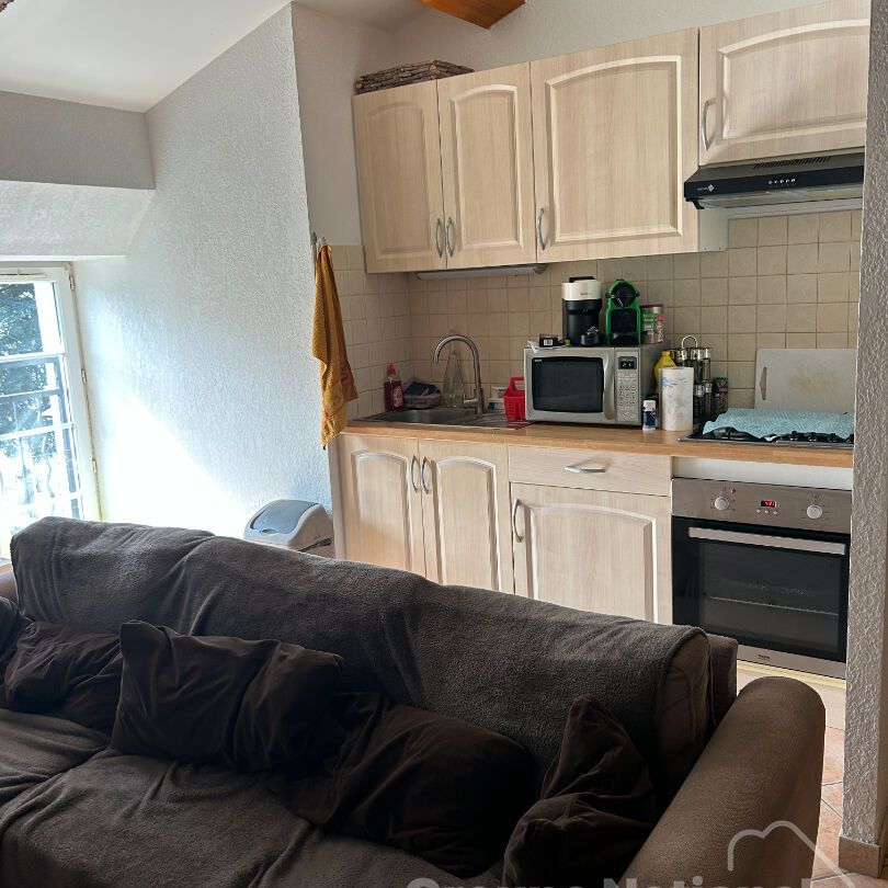 À LOUER appartement SAINT MAXIMIN 3 pièce(s), - Photo 1