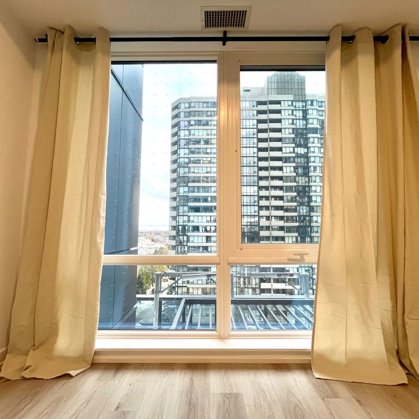 For Lease - 395 Square One Drive Unit# 709, Mississauga, Ontario - Photo 1