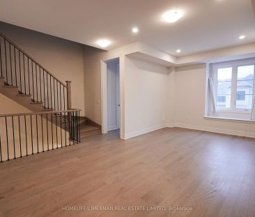 45 Donnacona Drive #Upper - Photo 3