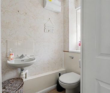 3 Bedroom House to let - Photo 5