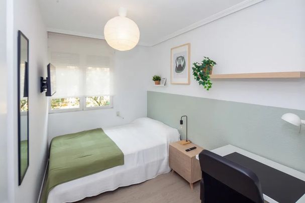 Carrer del Doctor Manuel Candela, Valencia, Valencian Community 46021 - Photo 1