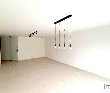 Appartement te huur - Foto 2