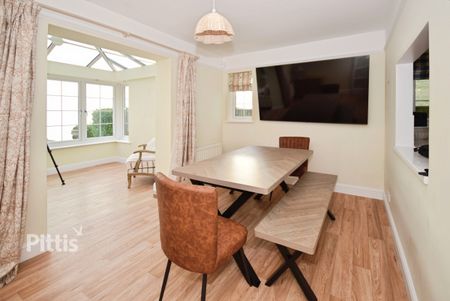 3 bedroom detached house to rent - Photo 5