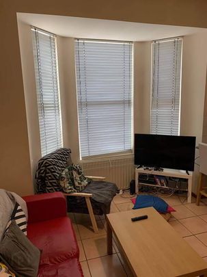 Flat 1-91 Wellesley Avenue, Belfast, BT9 6DH - Photo 1