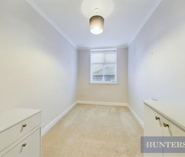 2 bedroom Flat To Let Total Size: 868 SQ FT - Photo 3