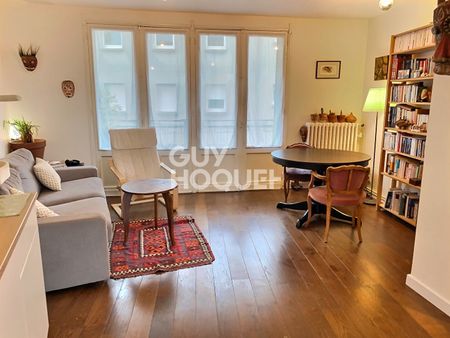 GRAND APPARTEMENT T3 70m² MEUBLE AVEC TERRASSE - Photo 2