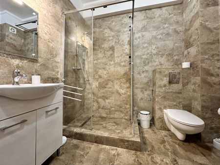 Studio modern de inchiriat Stefan Building, Mamaia Nord cu vedere la mare - Fotografie 4