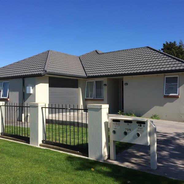 Charles Street, Raureka - Photo 1