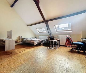 Appartement te huur - Foto 1