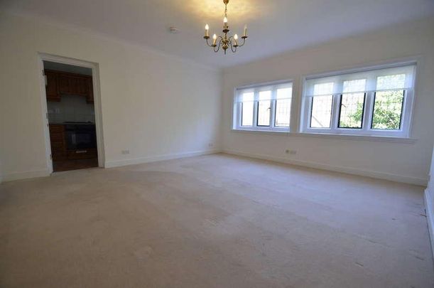 Wraysbury, Staines-upon-thames, TW19 - Photo 1