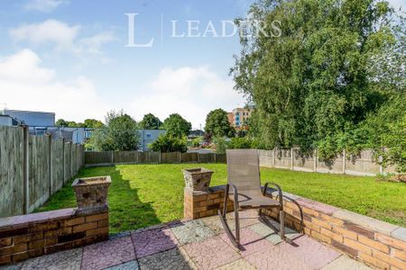 1 bedroom semi-detached house to rent - Photo 5