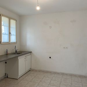 Apartment - Photo 3