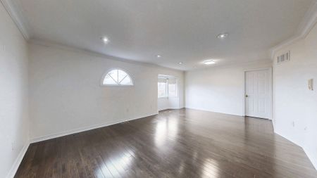 For Lease - 75 Silver Rose Crescent Unit# Main & 2nd Flr, Markham, Ontario - Photo 2