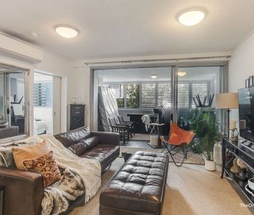 Secluded Ellington - Photo 2