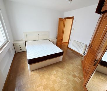 Piso de alquiler en Avilés - Calle González Abarca, Centro - Photo 4