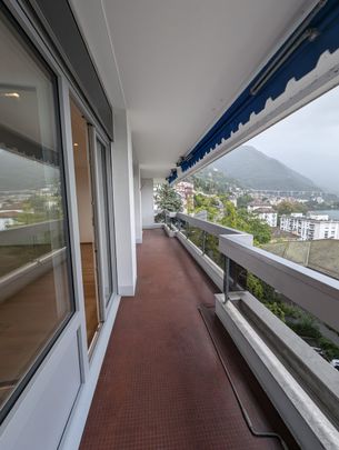 Magnifique appartement entièrement refait de 3.5 pièces avec vue - Foto 1