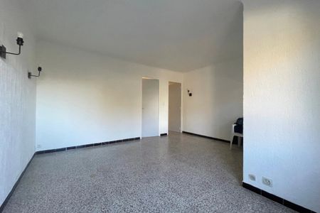 Location T3 Quartier Hopital Avec Jardin - Photo 5