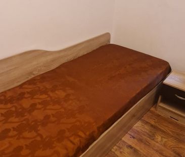 Apartament cu 2 camere - Zona Tatarasi Sud - spre Metalurgie - Photo 2