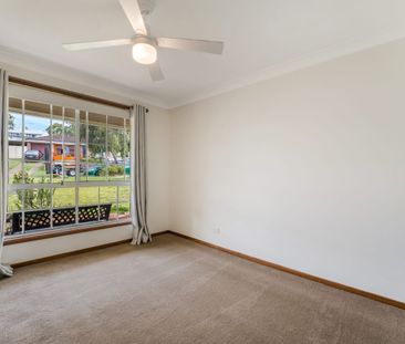 Family Home in the Heart of Rosemeadow - Photo 6