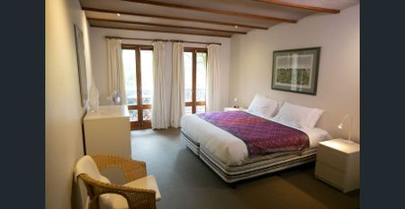 Camperdown Terrace House, fully furnished and includes all utilities/ bills. - Photo 4