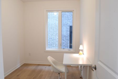 For Lease - 3141 Blazing Star Avenue, Pickering, Ontario - Photo 5