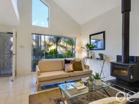 Open the Door To Marina-Side Luxury - Photo 3