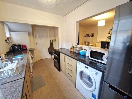 1 bedroom apartment to rent - Photo 4