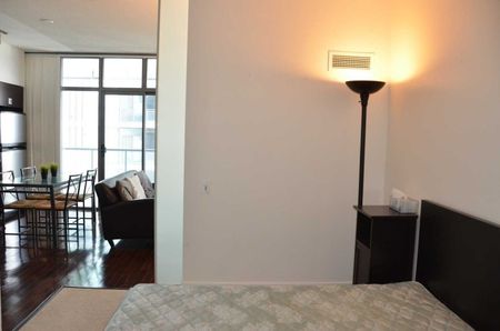 For Lease - 33 Charles Street Unit# 2810, Toronto, Ontario - Photo 5