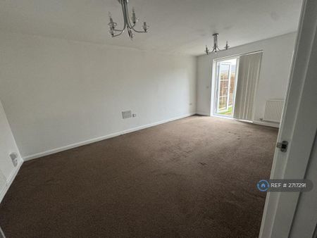 3 bedroom terraced house to rent - Photo 3
