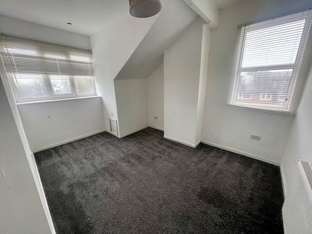 3 Bed Terraced House, Oban Street, LS12 - Photo 3