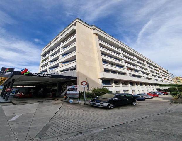 Studio au rez-de-chaussée - Photo 1