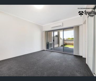 27/32 Congenial Loop, Atwell, WA 6164 - Photo 3