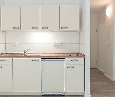 Ideal für Studenten – 1 Zimmer mit Einbauküche und Balkon - Photo 4