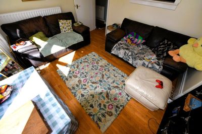 4 bedroom Flat in Otley Road, Leeds - Photo 3