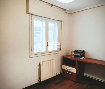 Piso en alquiler en Calle de las Huertas, 10 - Photo 4