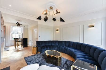 4 bedroom terraced house with 4 receptions and 2 bathrooms in Hyde Park, W2 - Photo 5