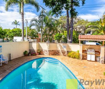 $660 per week / $2,640 Bond - Photo 5