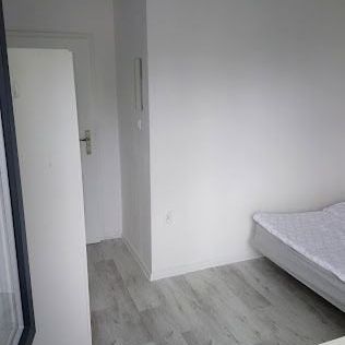 Pokój, ul. Jana Henryka Dąbrowskiego - Zdjęcie 1