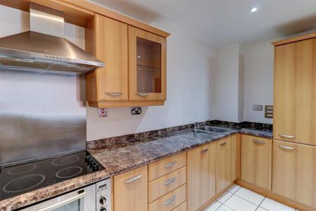 2 bedroom apartment to rent - Photo 5